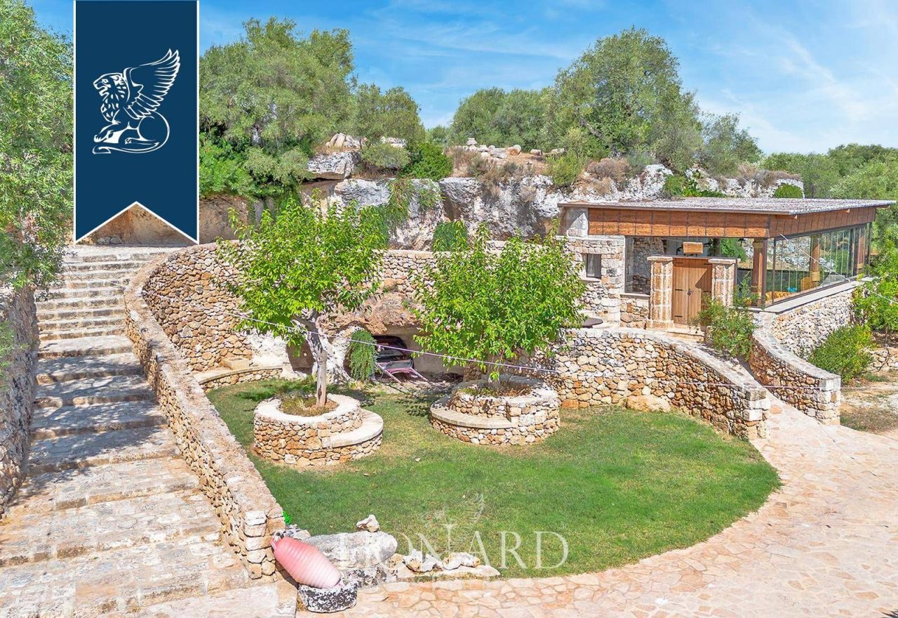 Ferme à Fasano, Italie, 1 500 m² - image 9