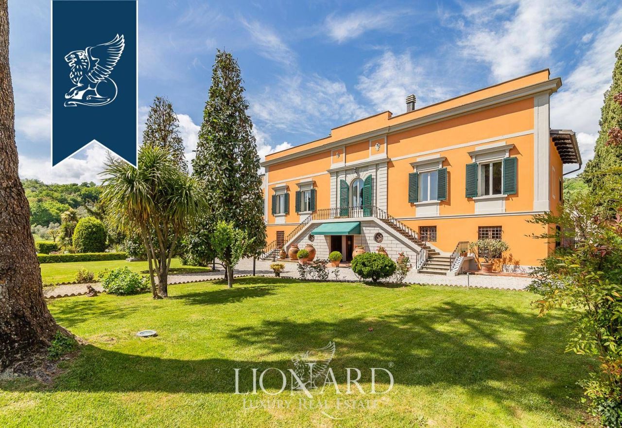Villa en Pistoia, Italia, 750 m² - imagen 9