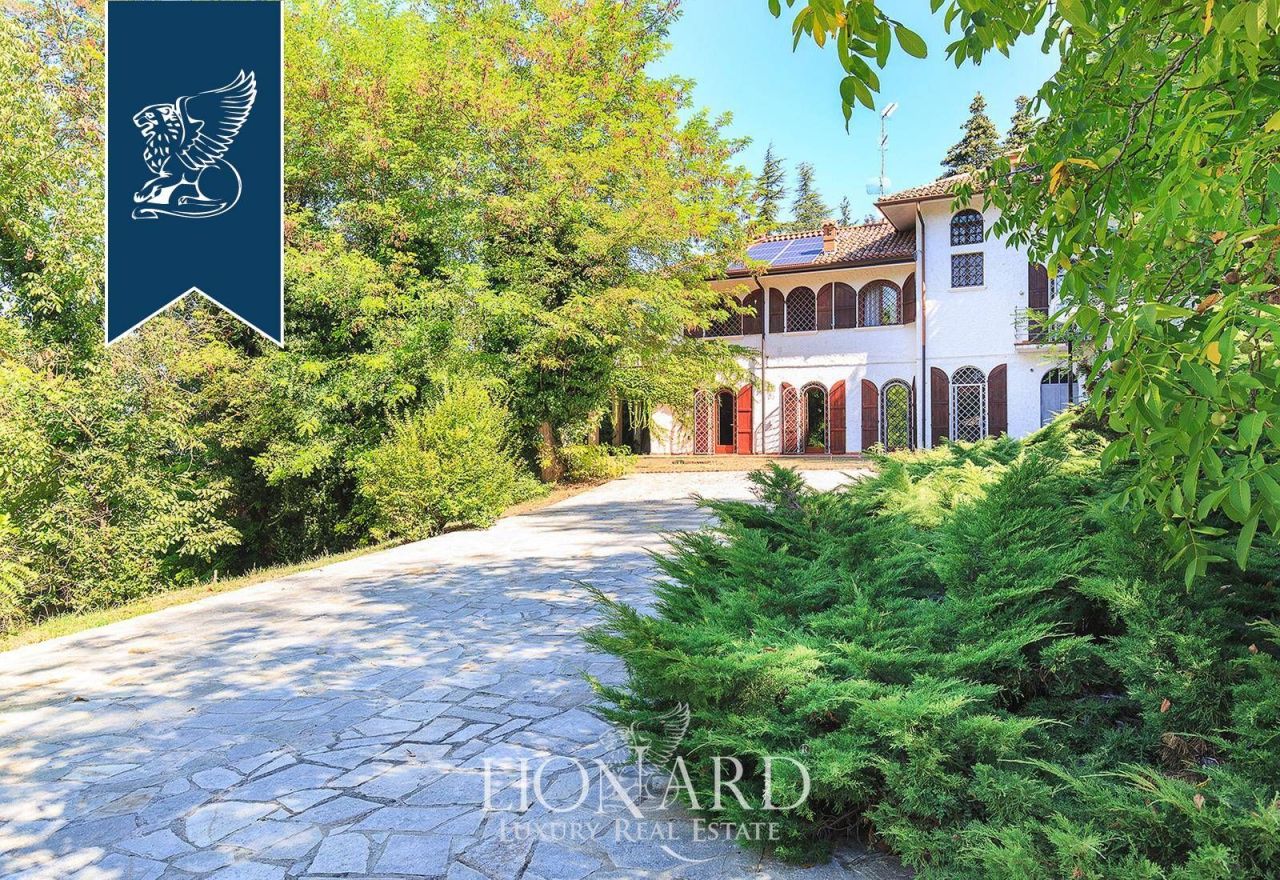 Villa à Pavía, Italie, 600 m² - image 9