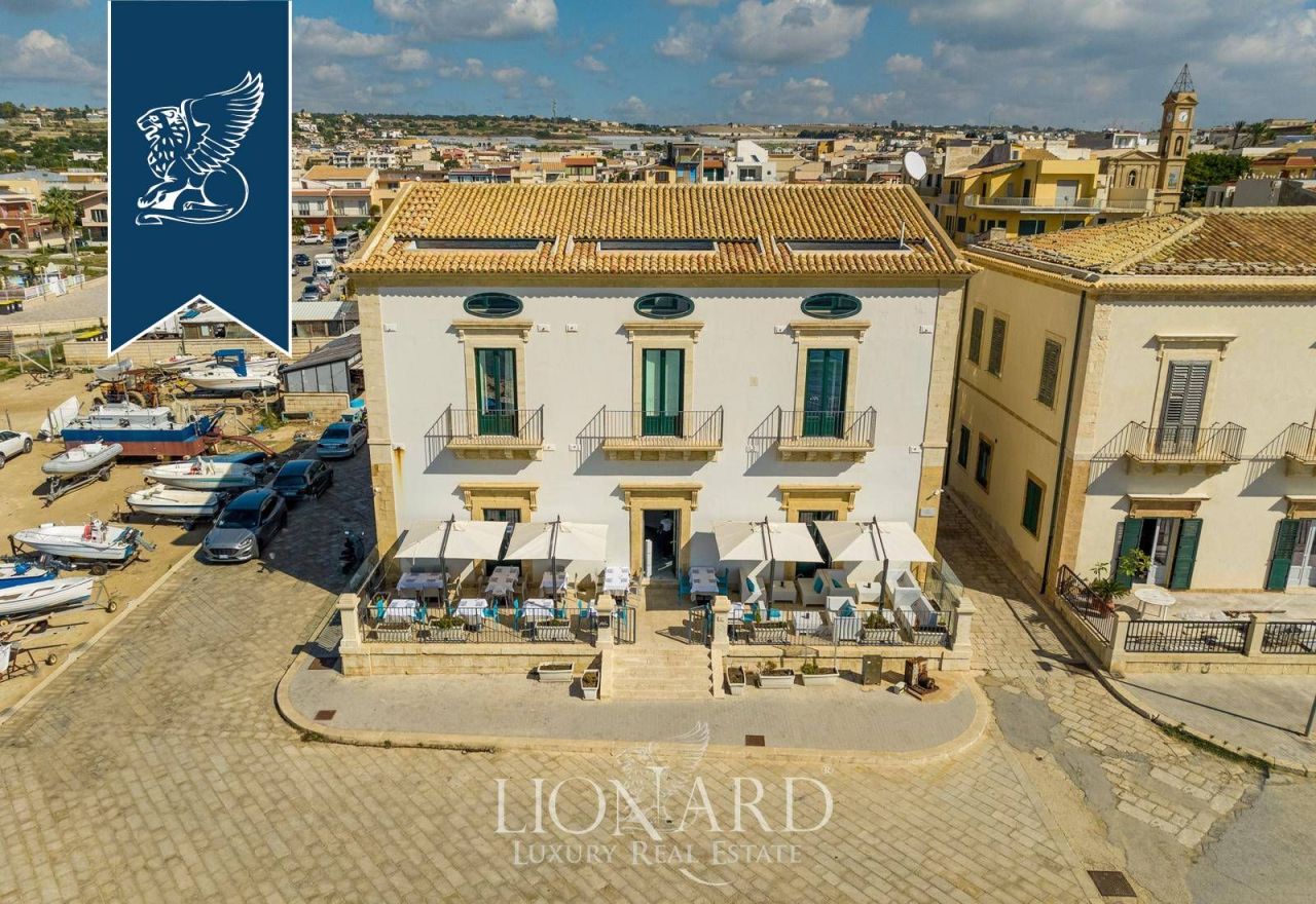 Hotel in Ragusa, Italy, 2 000 m² - picture 9