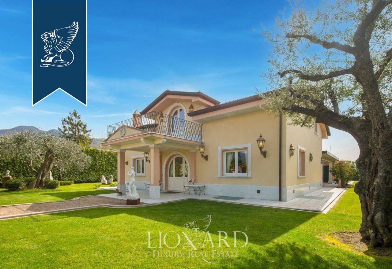 Villa in Pietrasanta, Italy, 550 m² - picture 9