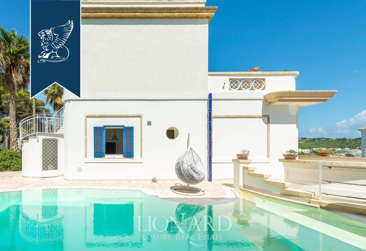 Villa en Lecce, Italia, 350 m² - imagen 9