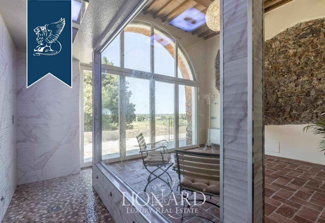 Farm in Pisa, Italy, 632 m² - picture 9