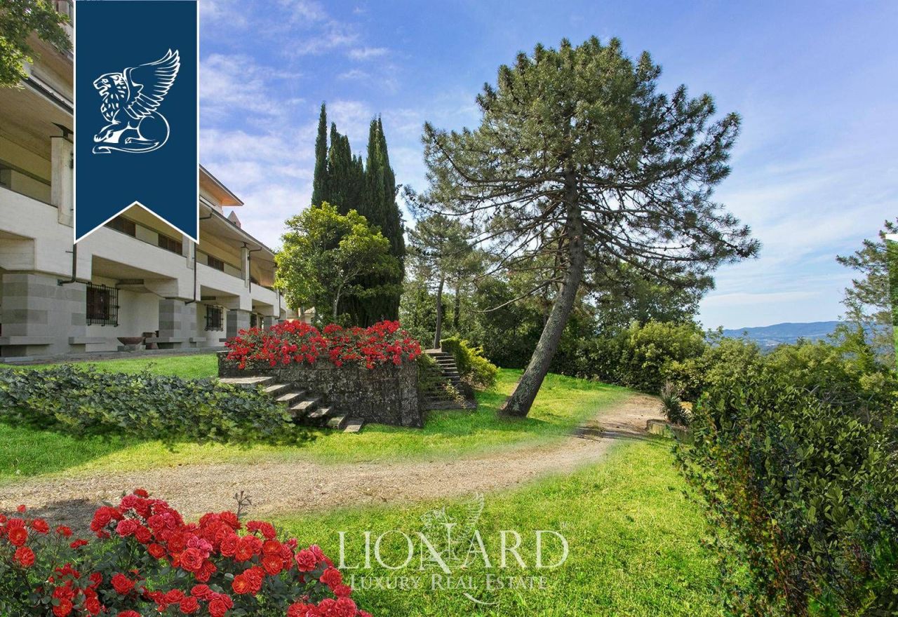 Villa ad Arezzo, Italia, 1 150 m² - foto 9