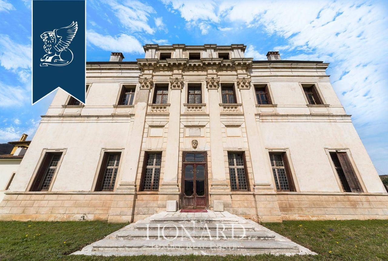 Villa in Vicenza, Italien, 5 000 m² - Foto 9