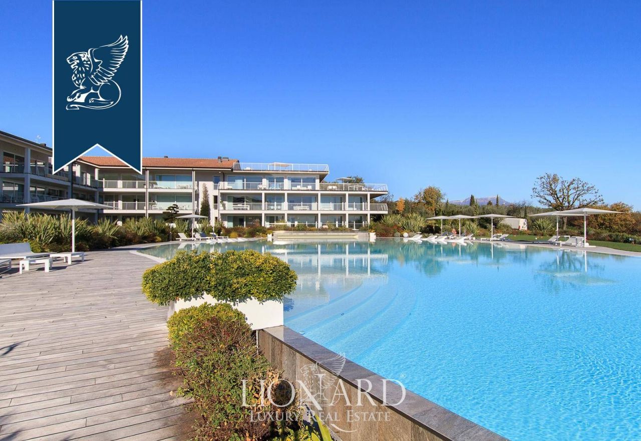 Appartement à Padenghe sul Garda, Italie, 50 m² - image 10