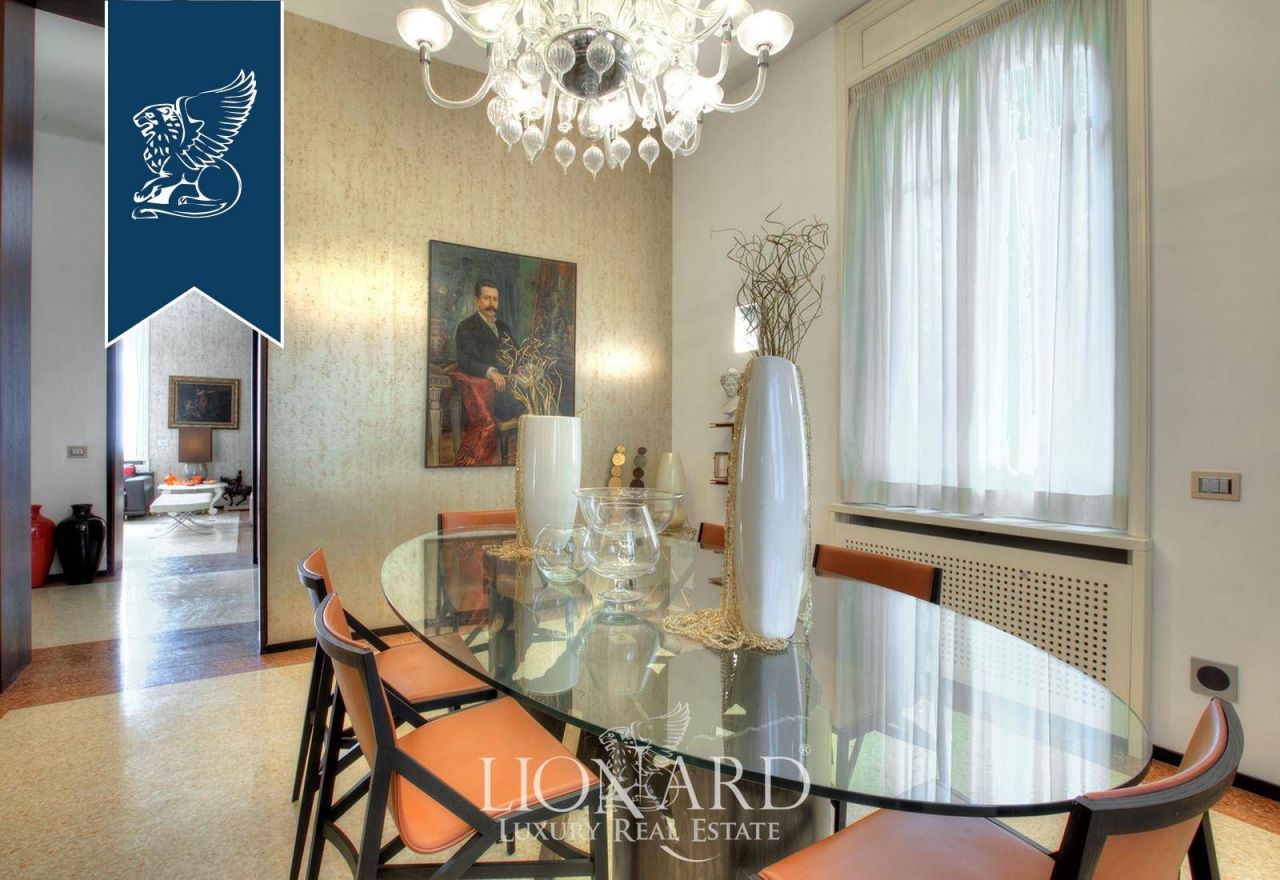 Villa in Pavia, Italien, 550 m² - Foto 11