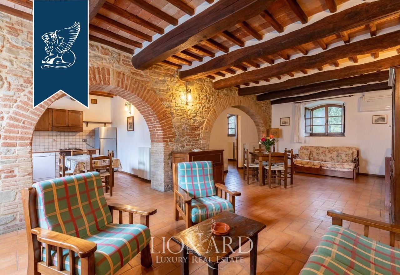 Casa en Tuoro sul Trasimeno, Italia, 2 500 m² - imagen 11