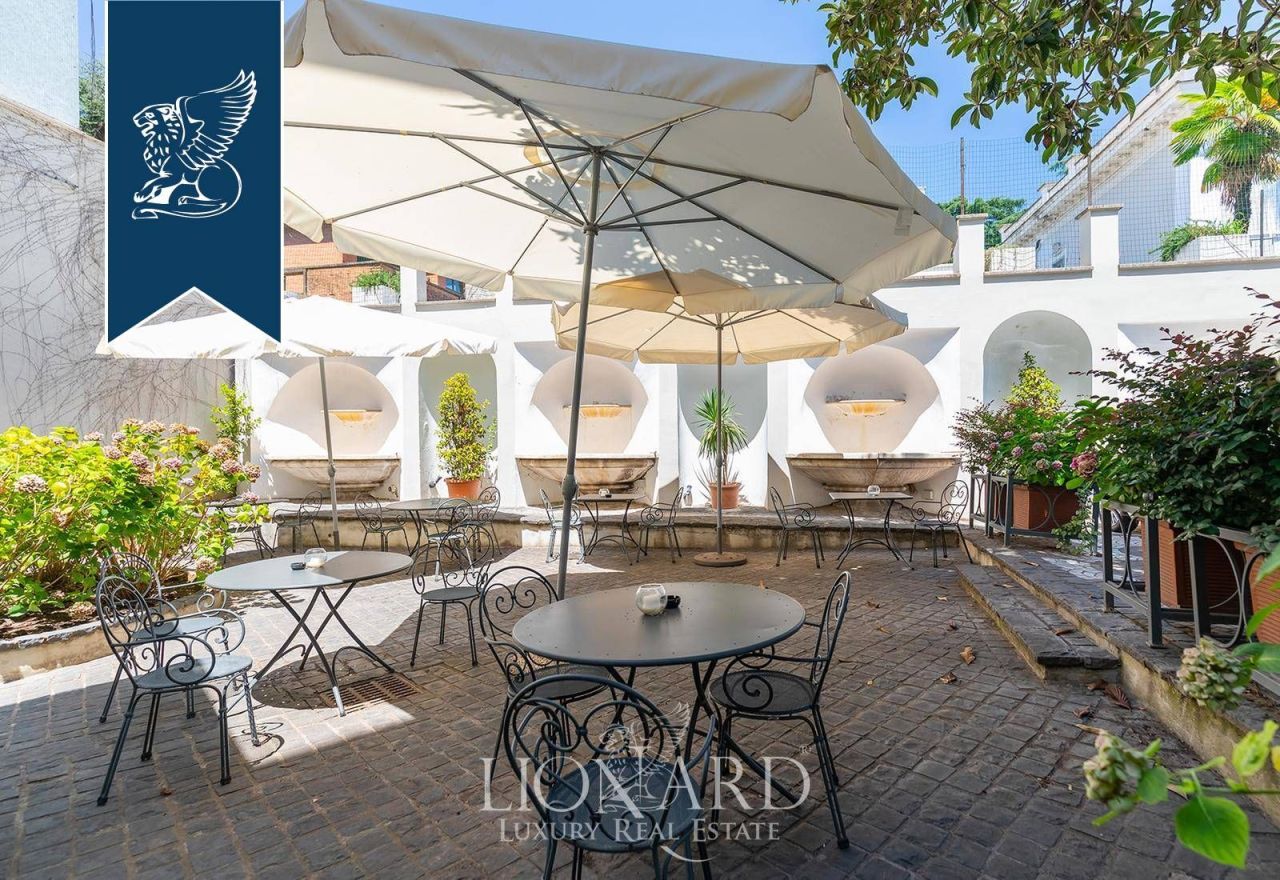 Villa in Rom, Italien, 4 000 m² - Foto 11