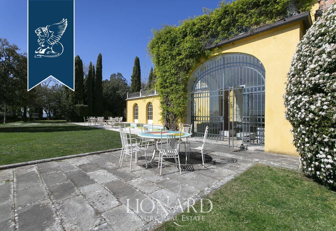 Villa a Perugia, Italia, 2 100 m² - foto 11