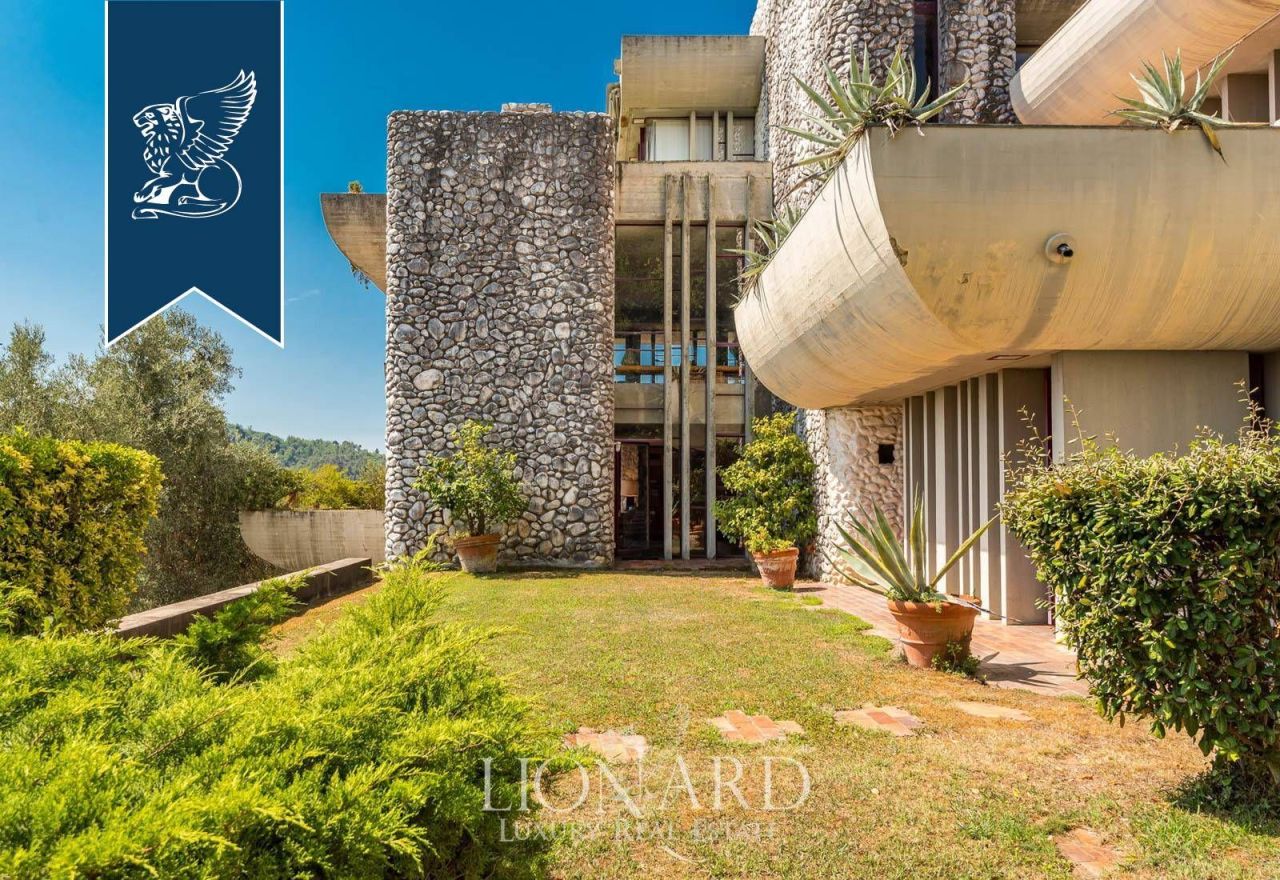 Villa a Camaiore, Italia, 843 m² - foto 11