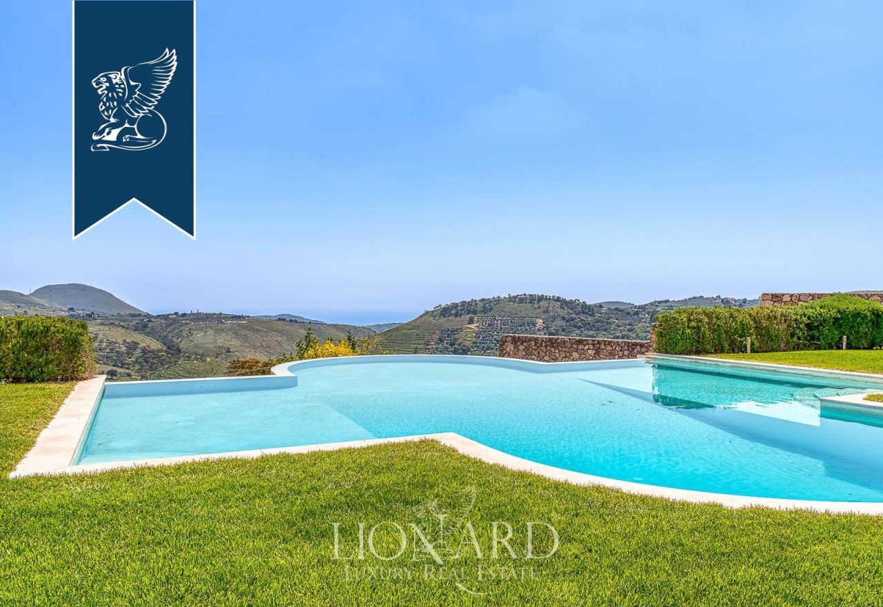 Casa a Latina, Italia, 400 m² - foto 11