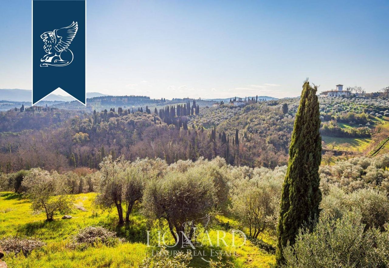 Villa à Florence, Italie, 650 m² - image 11