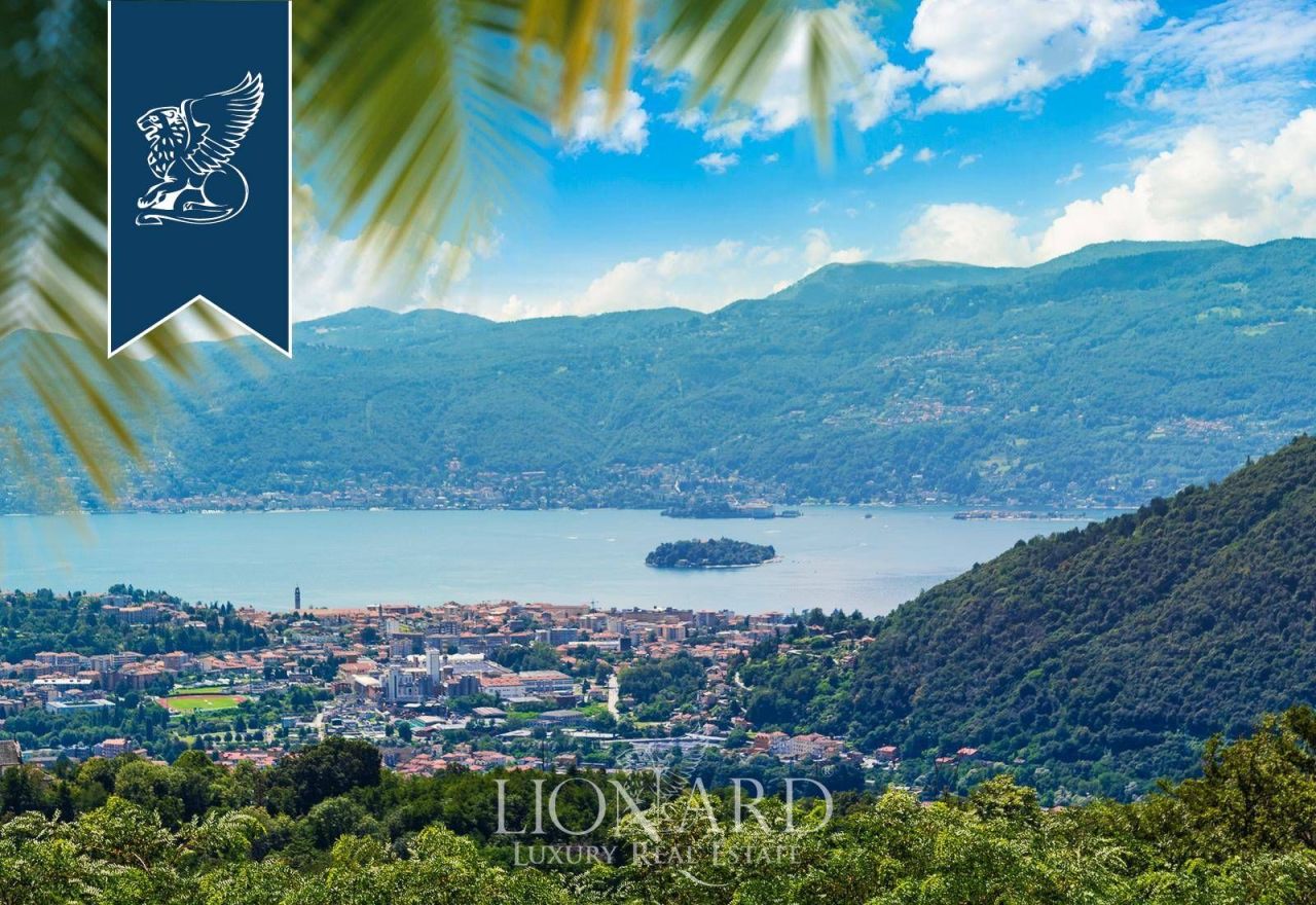 Villa en province of Verbano-Cusio-Ossola, Italia, 950 m² - imagen 11