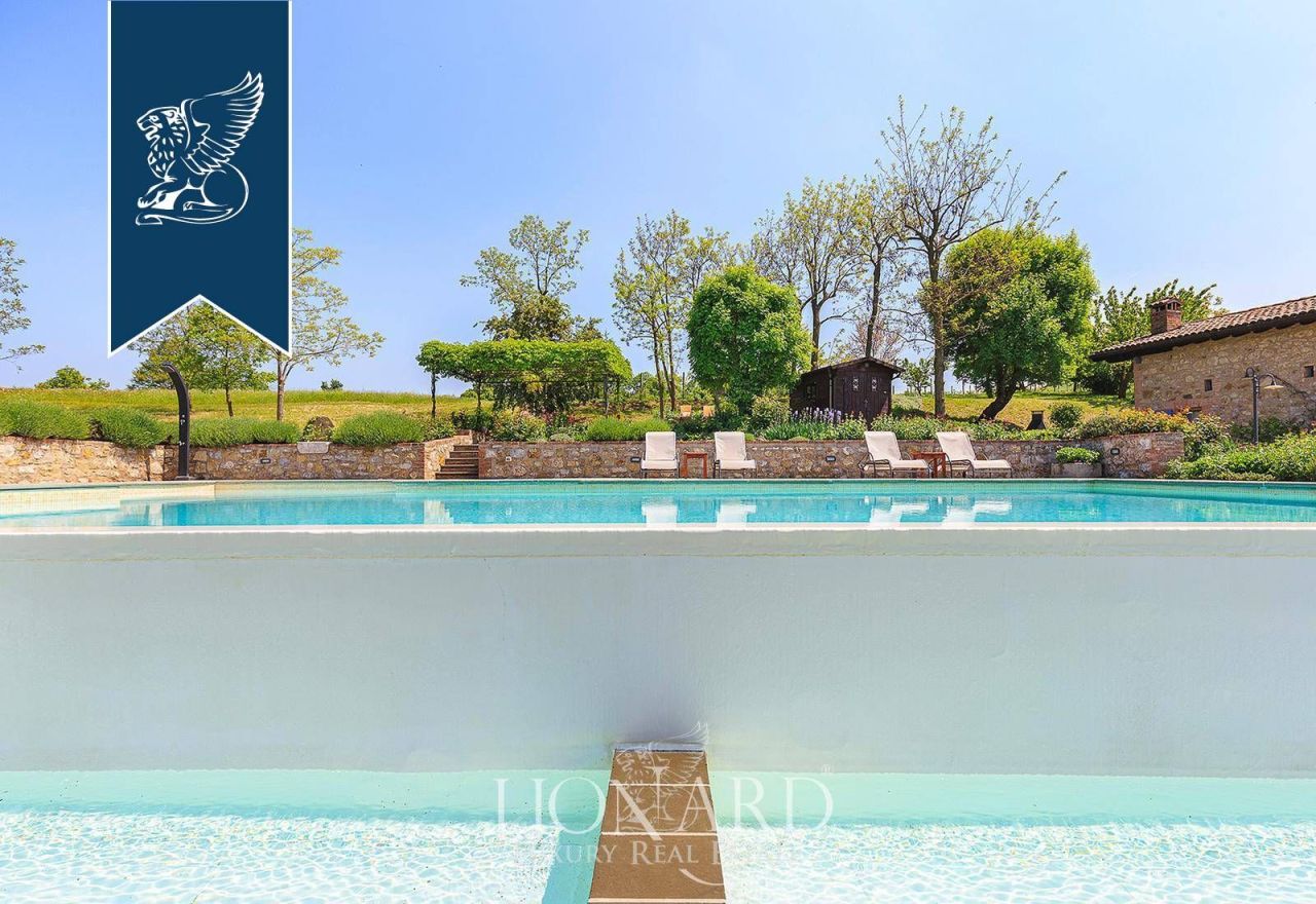 Villa in Modena, Italy, 900 m² - picture 11