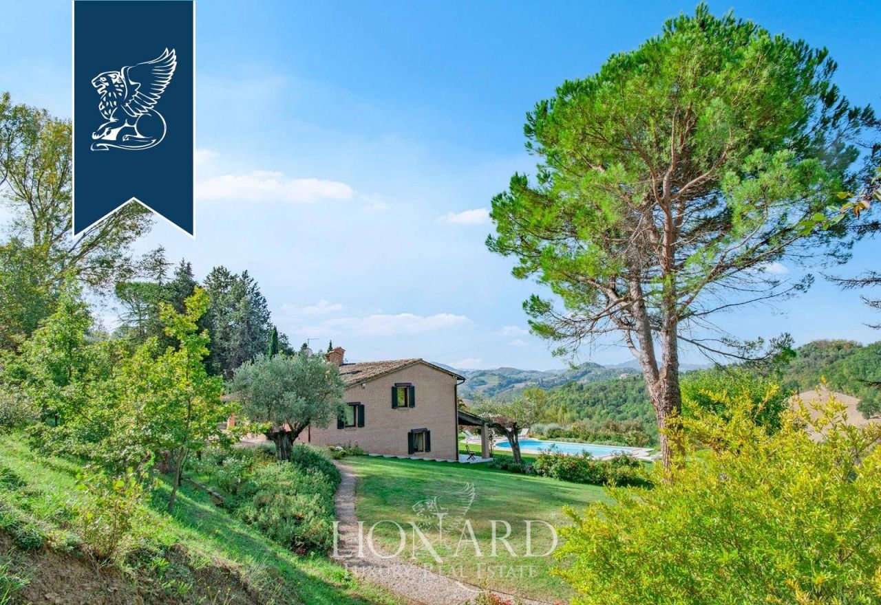 Villa in Urbino, Italy, 370 m² - picture 11