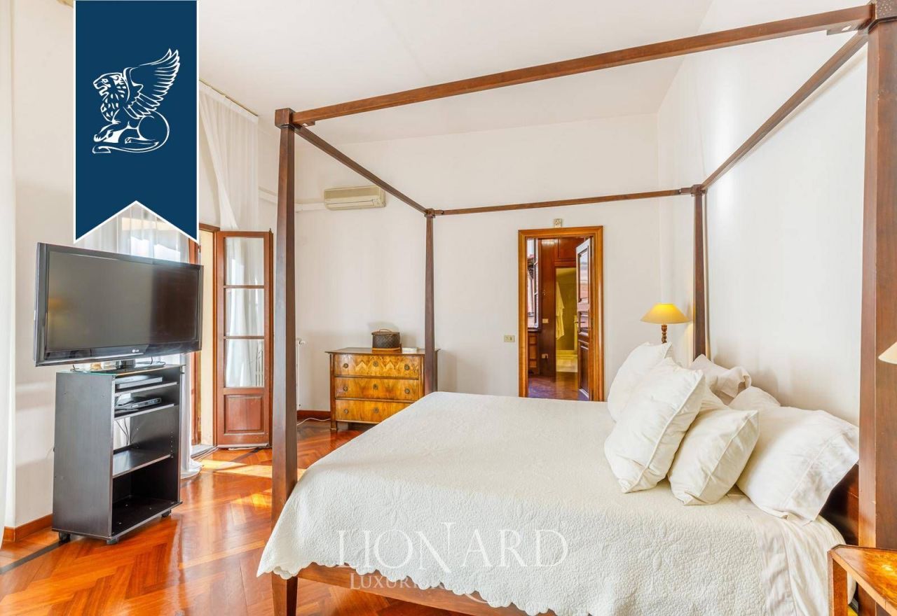 Appartement à Florence, Italie, 700 m² - image 11