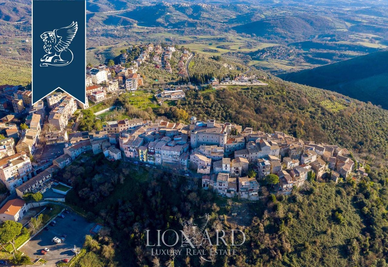 Castillo en Roma, Italia, 2 000 m² - imagen 11