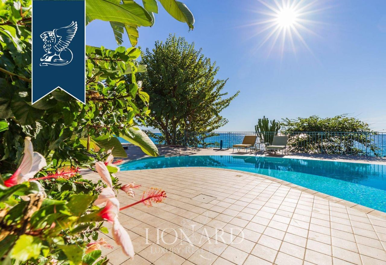 Villa in Ospedaletti, Italy, 450 m² - picture 11