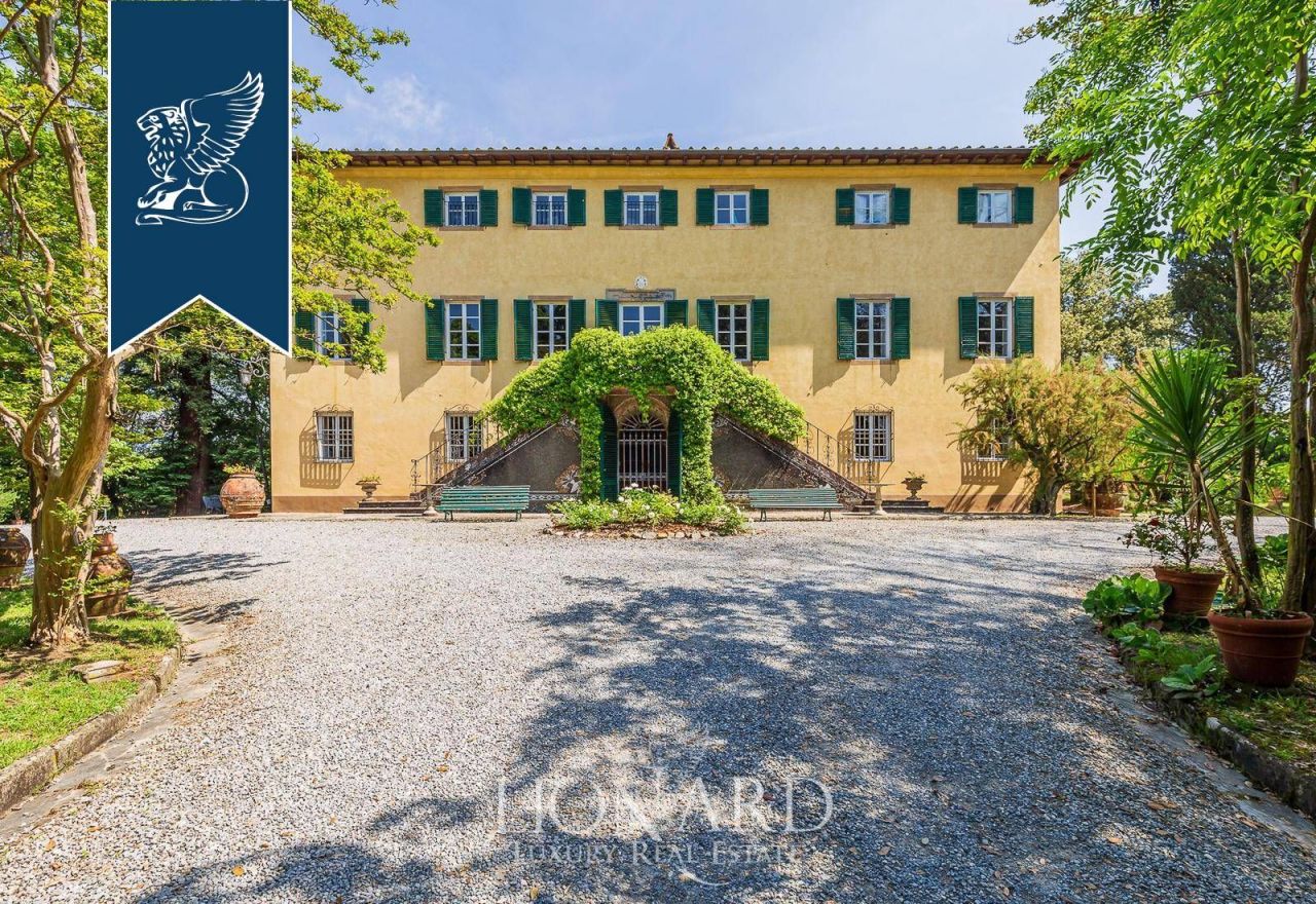 Villa in Lucca, Italy, 1 500 m² - picture 11