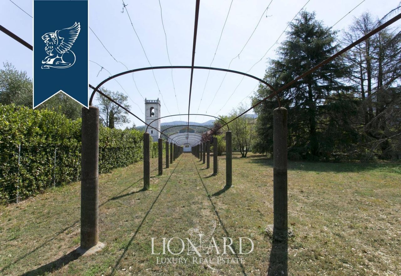 Villa a Lucca, Italia, 900 m² - foto 11