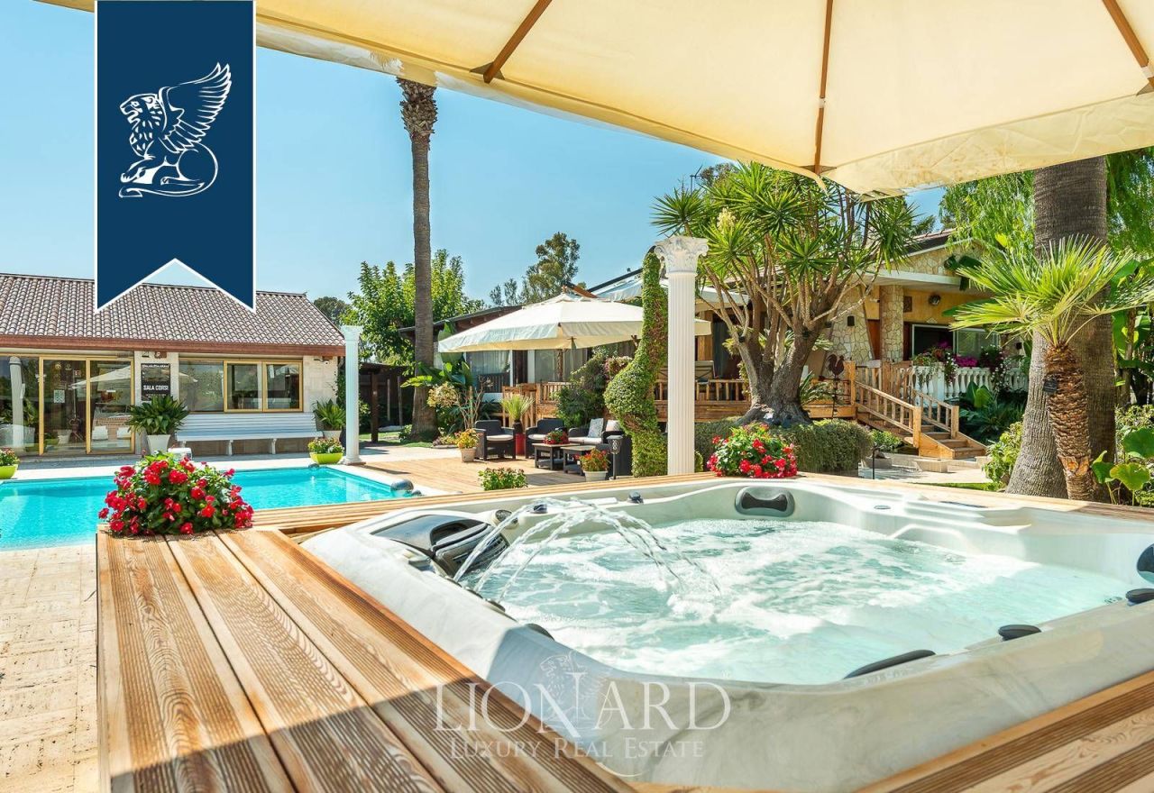 Villa in Latina, Italien, 1 176 m² - Foto 11