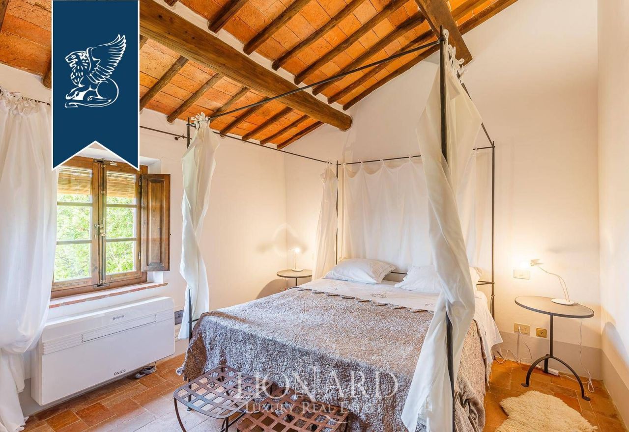 House in Montepulciano, Italy, 650 m² - picture 11