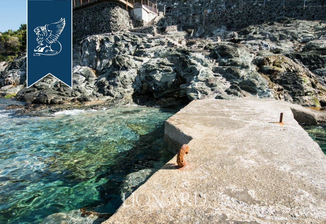 Villa in Rosignano Marittimo, Italy, 357 m² - picture 11