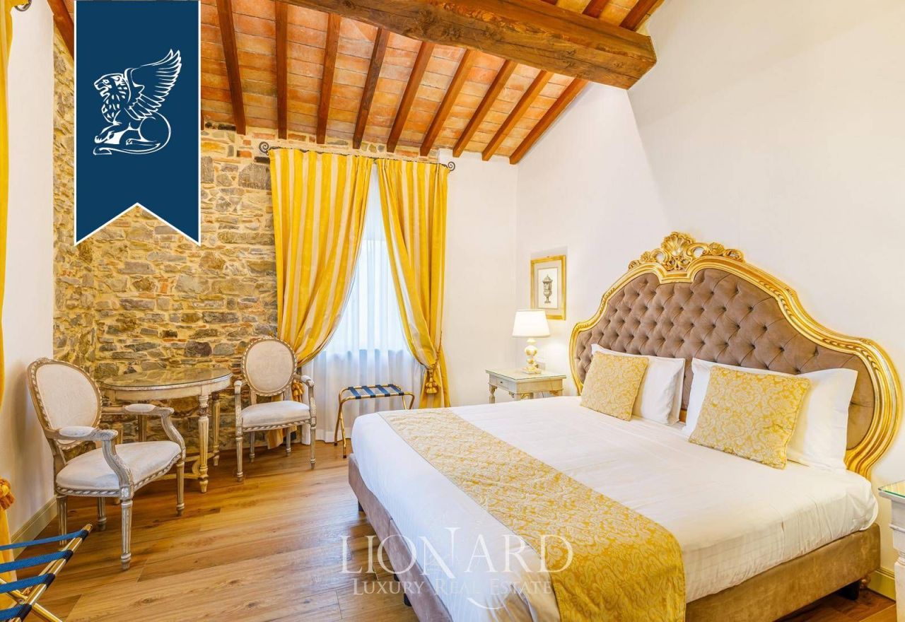 Hotel en Florencia, Italia, 5 700 m² - imagen 11