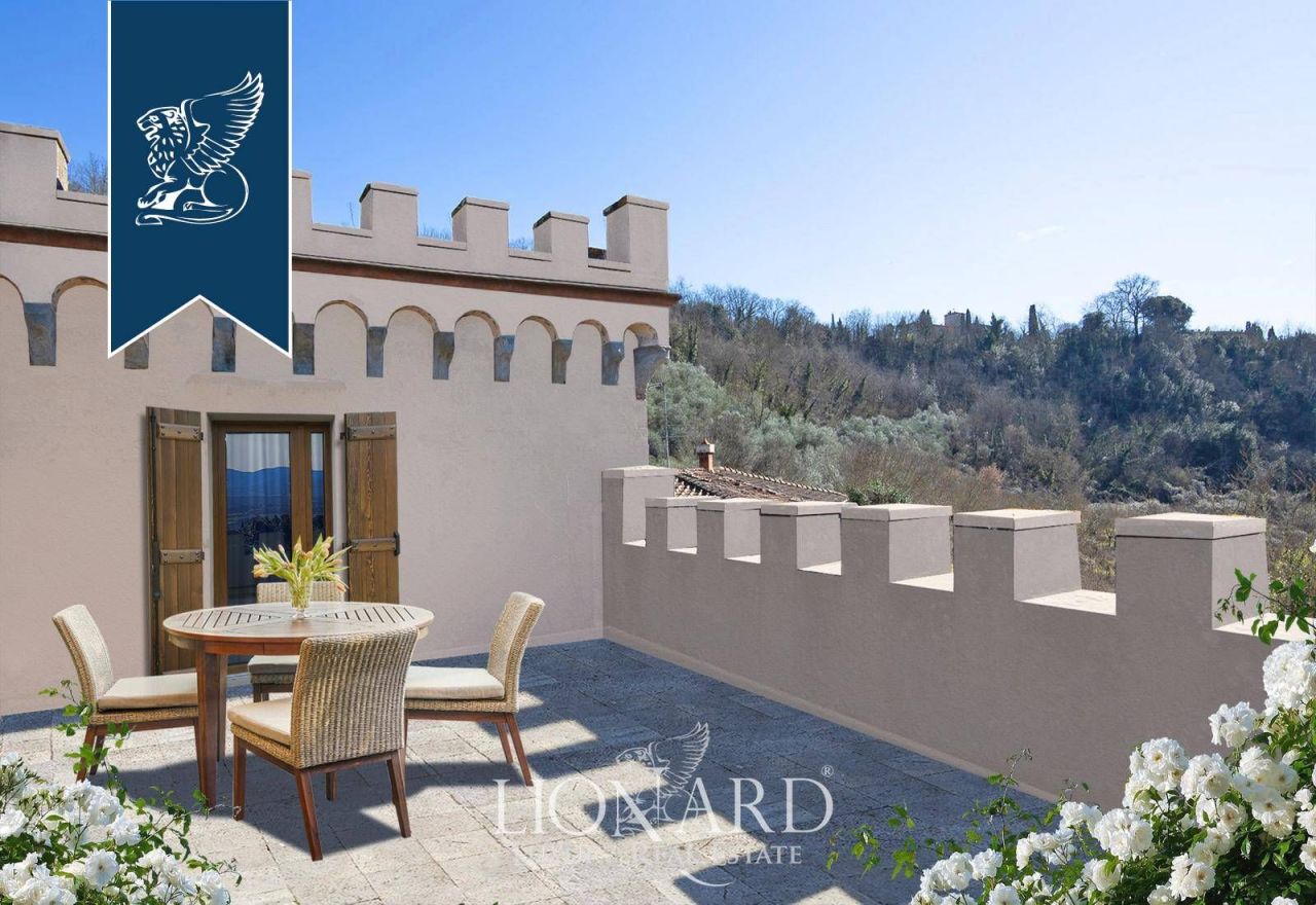 Villa in Florence, Italy, 1 000 m² - picture 11