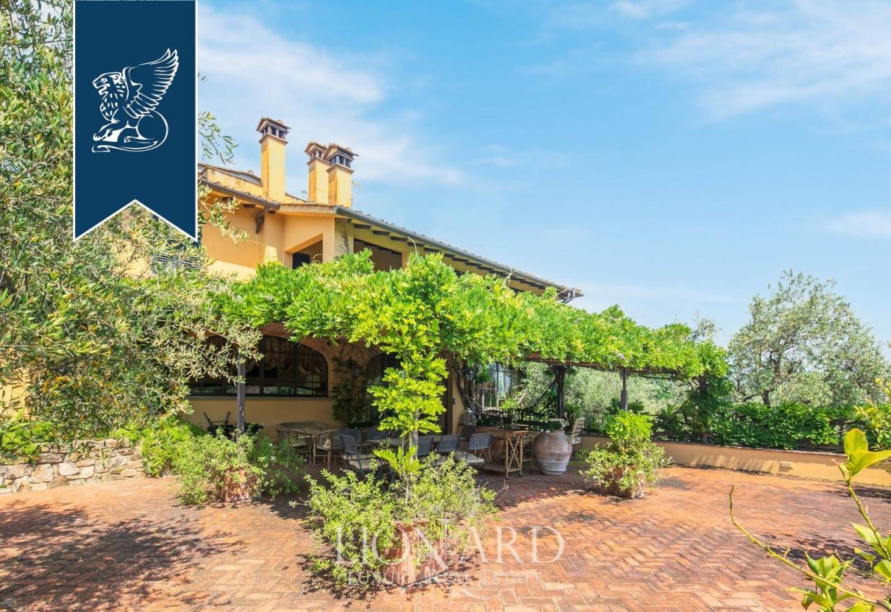 Villa a Prato, Italia, 1 000 m² - foto 10