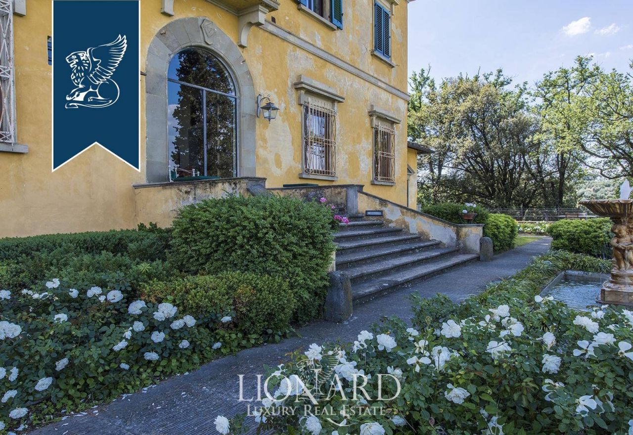 Villa in Florence, Italy, 1 500 m² - picture 10