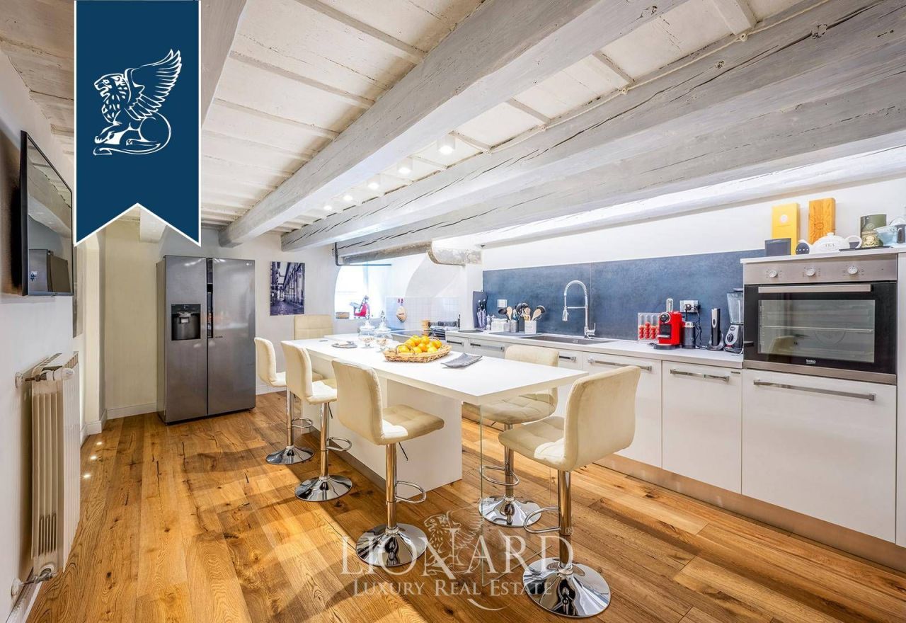 Apartment in Florence, Italy, 230 m² - picture 10