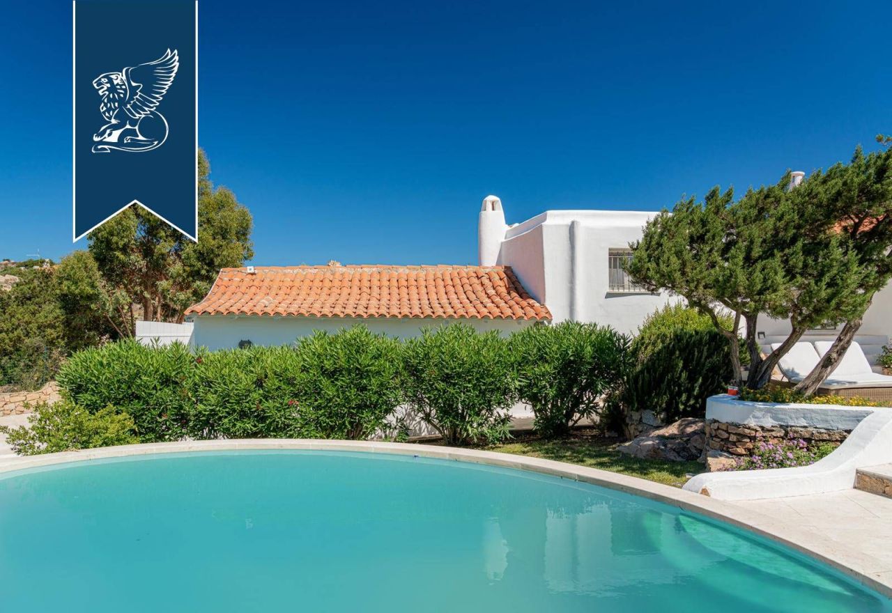 Villa in Palau, Italy, 253 m² - picture 10