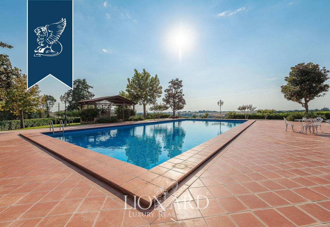 Villa in Rome, Italy, 1 596 m² - picture 10