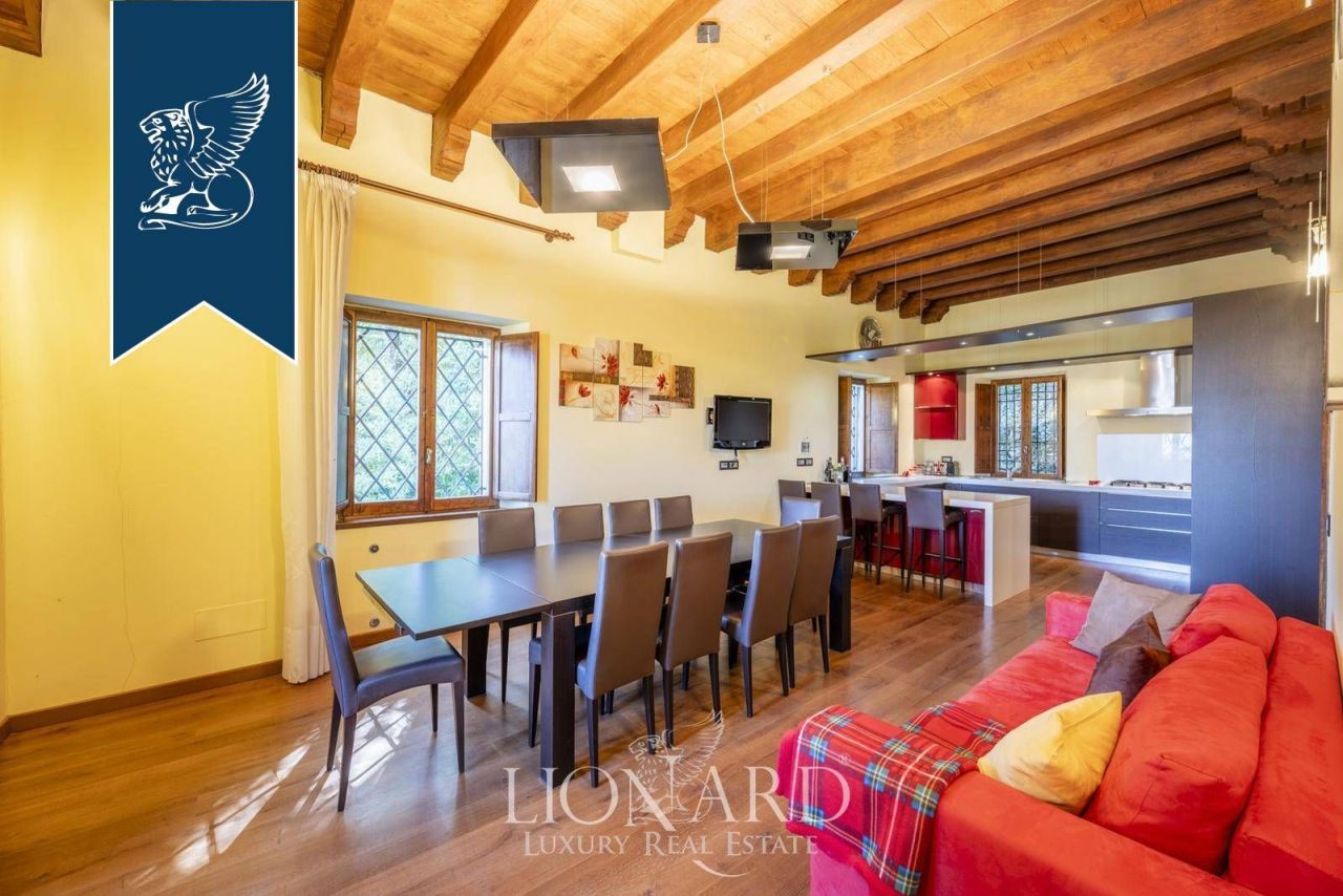 Villa in Modena, Italy, 671 m² - picture 10