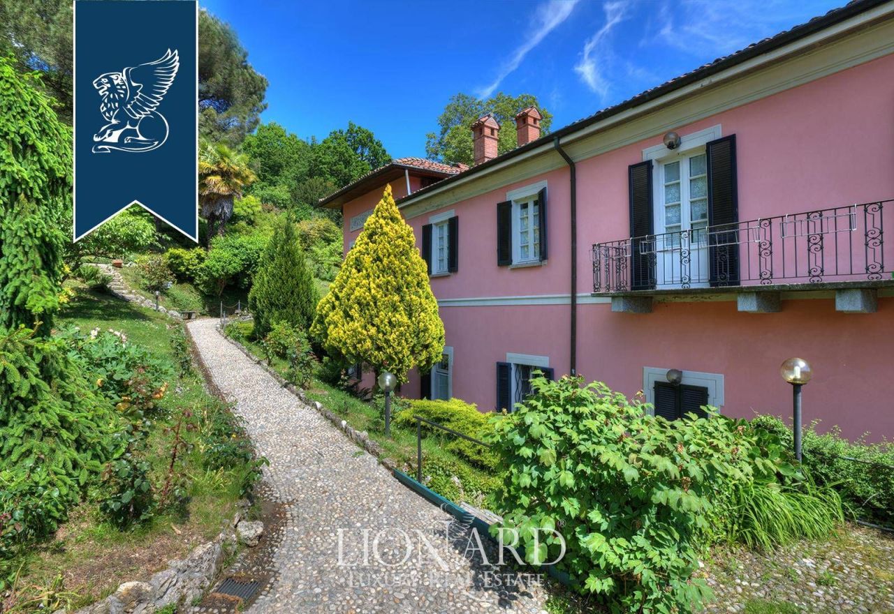 Villa in Como, Italy, 700 m² - picture 10