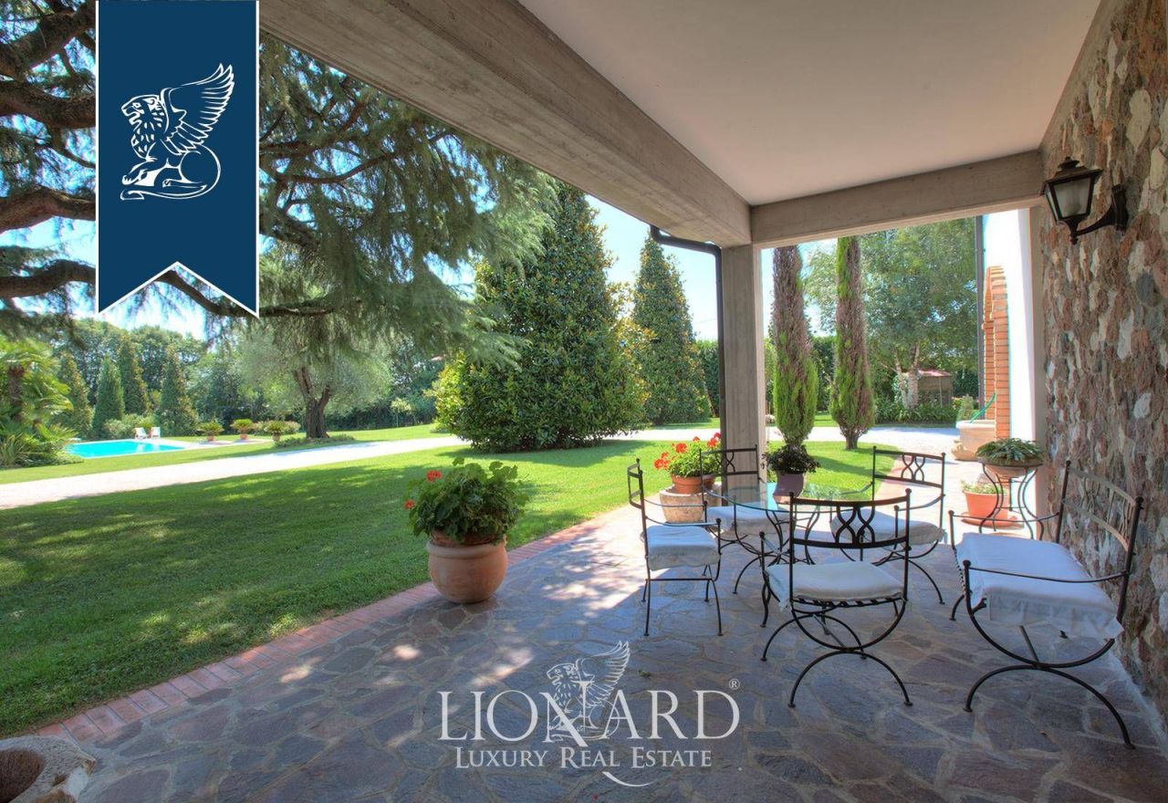 Villa a Mantova, Italia, 1 000 m² - foto 10