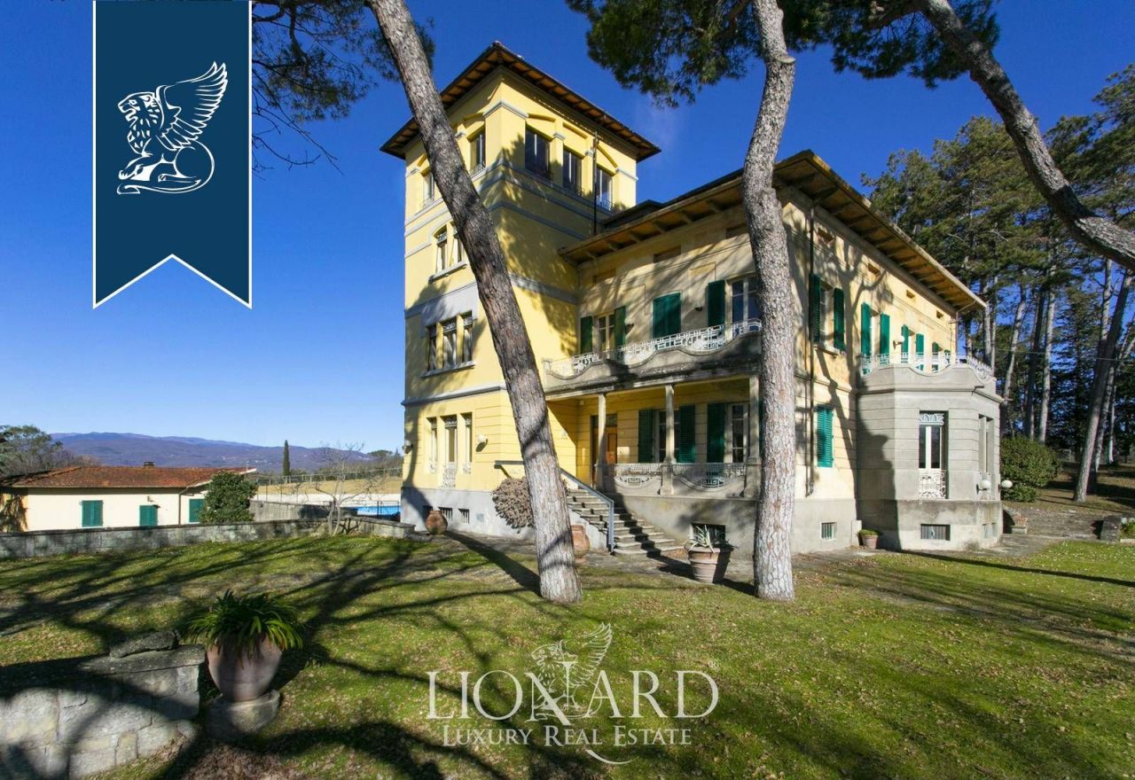 Villa à Arezzo, Italie, 800 m² - image 12