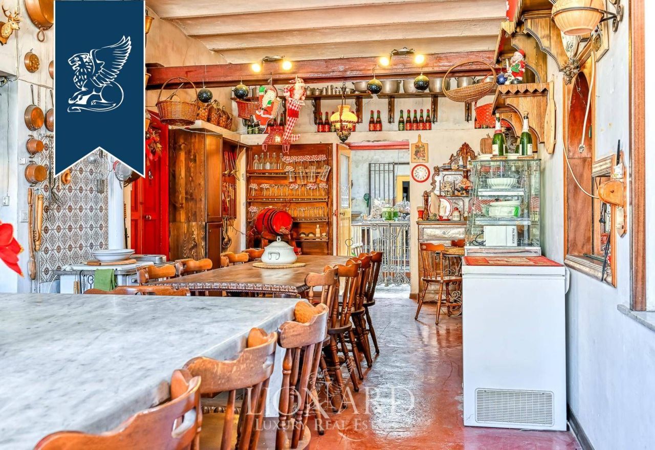 Villa a Napoli, Italia, 1 250 m² - foto 12