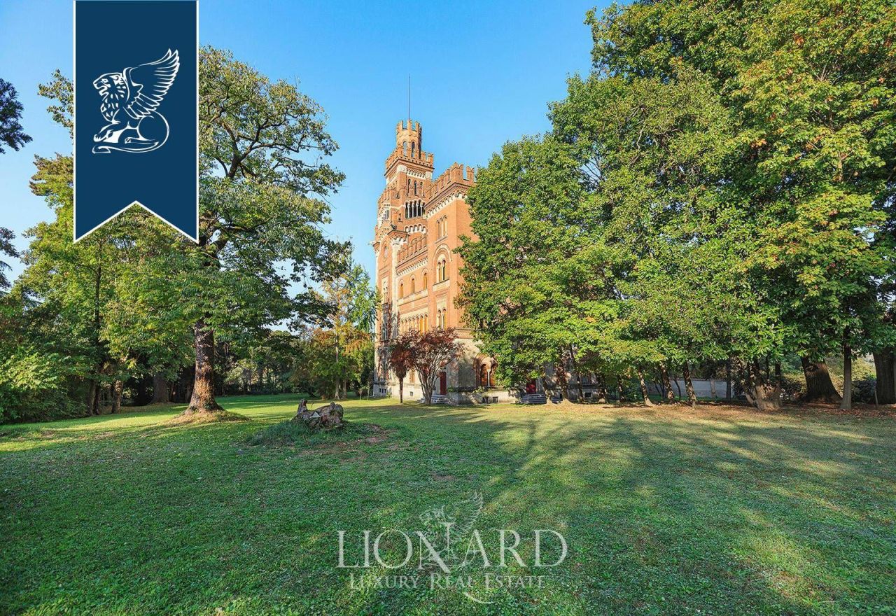 Villa in Bergamo, Italy, 3 000 m² - picture 12