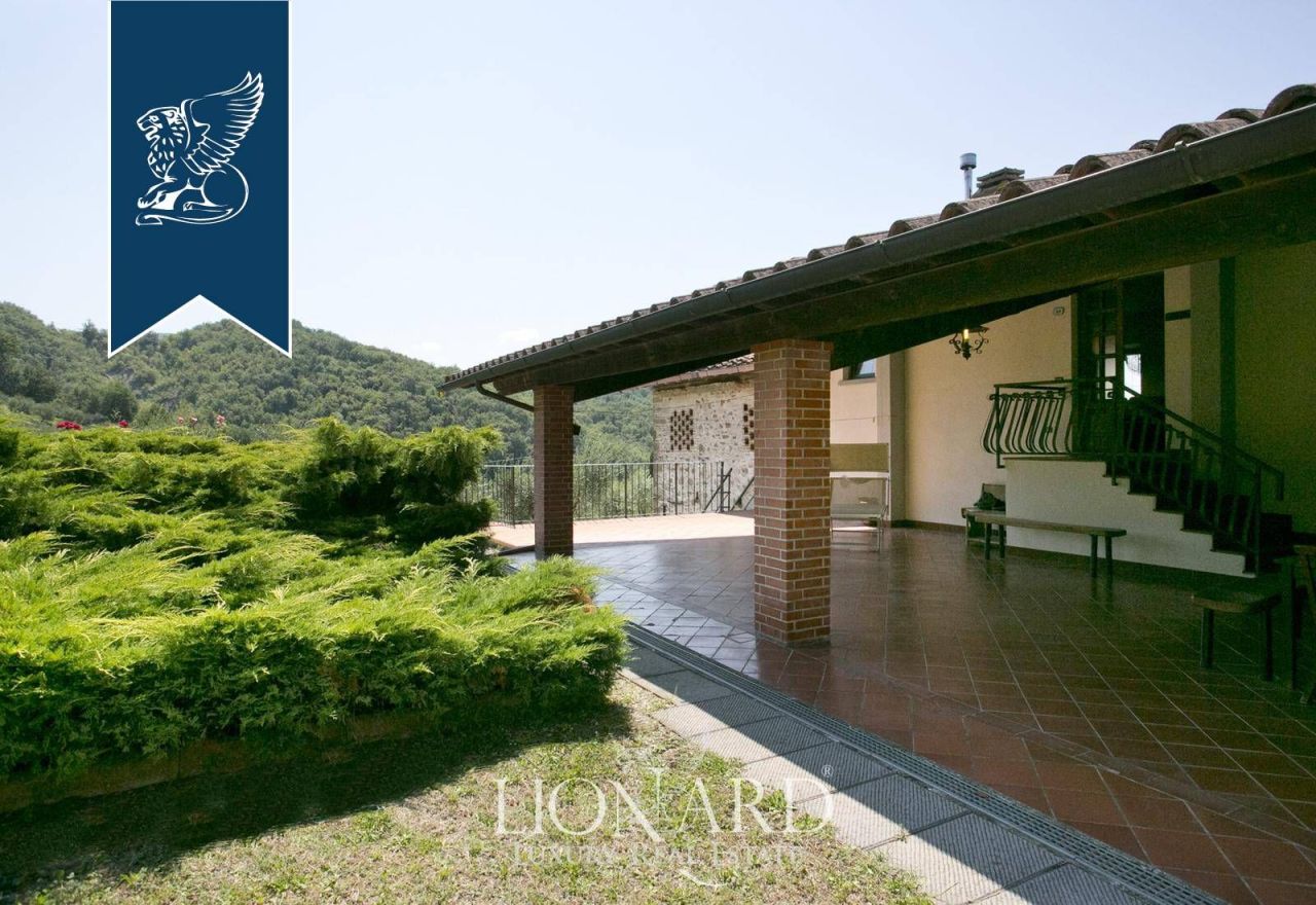 Ferme à Vicchio, Italie, 1 000 m² - image 12