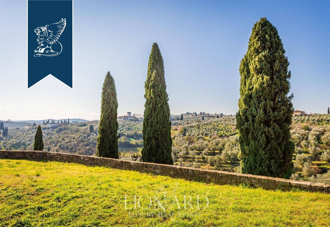 Villa à Florence, Italie, 650 m² - image 12