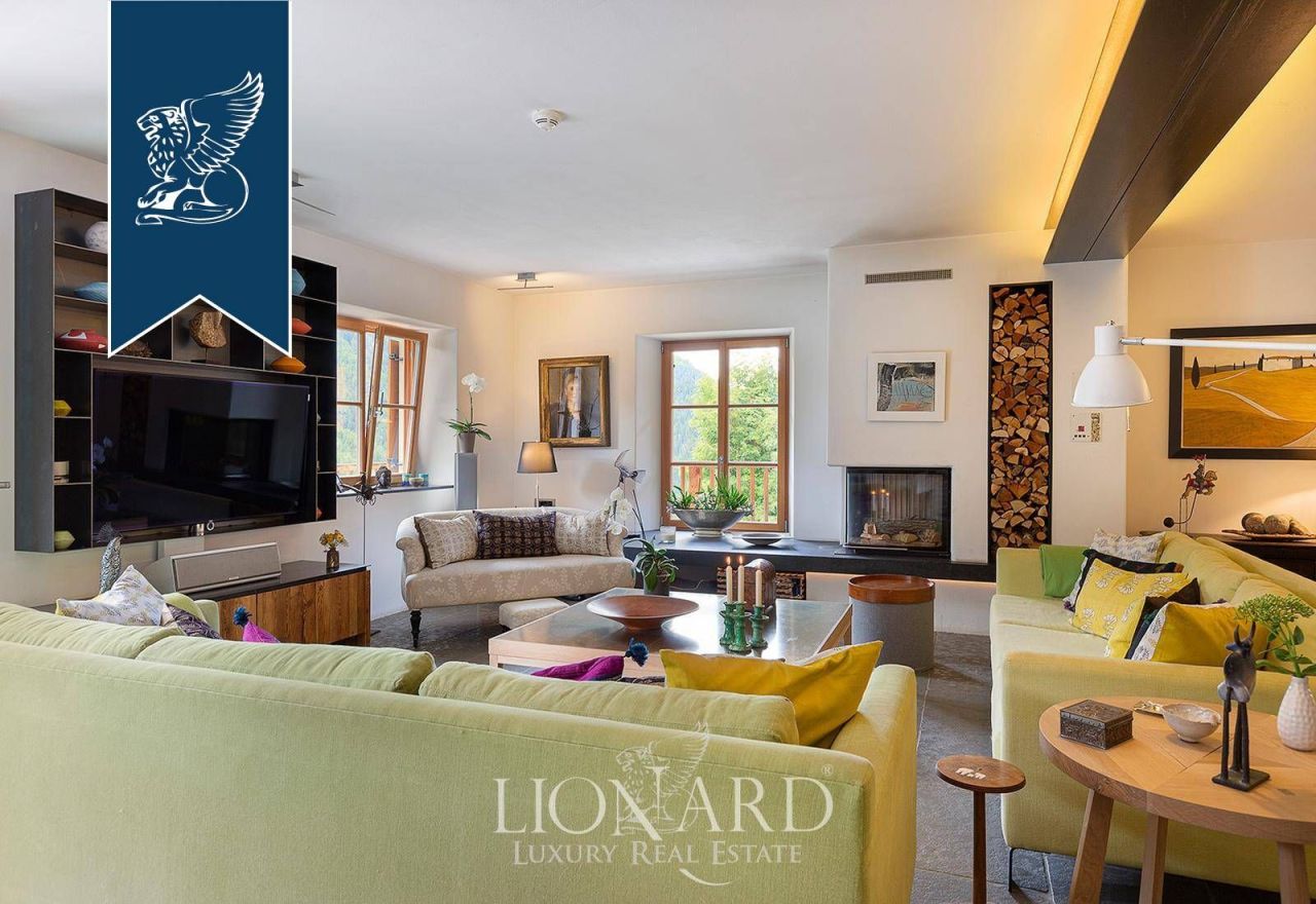 Villa en Bolzano, Italia, 950 m² - imagen 12