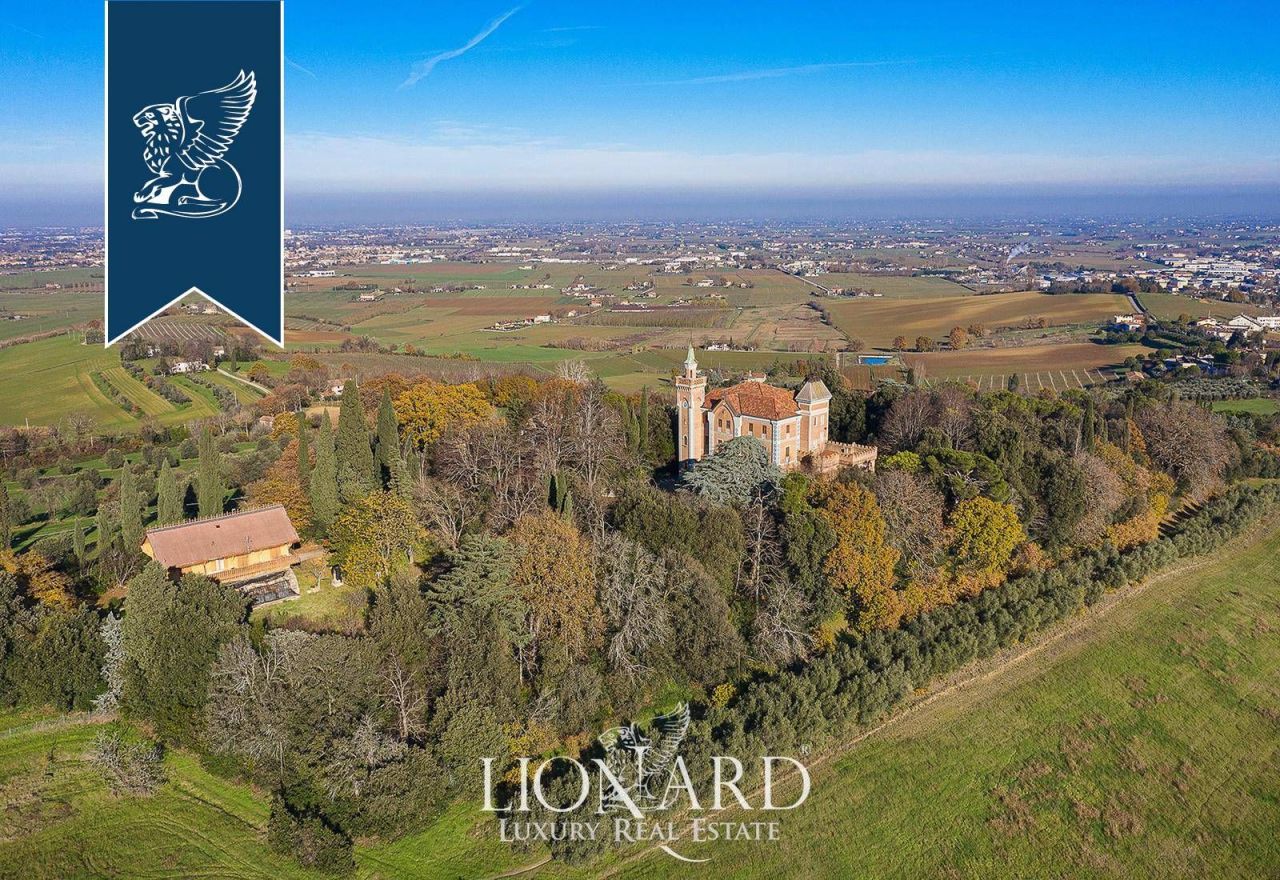 Château à Forli-Cesena, Italie, 1 300 m² - image 12