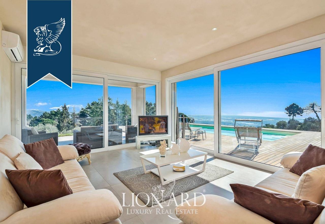 Villa à Massarosa, Italie, 250 m² - image 12