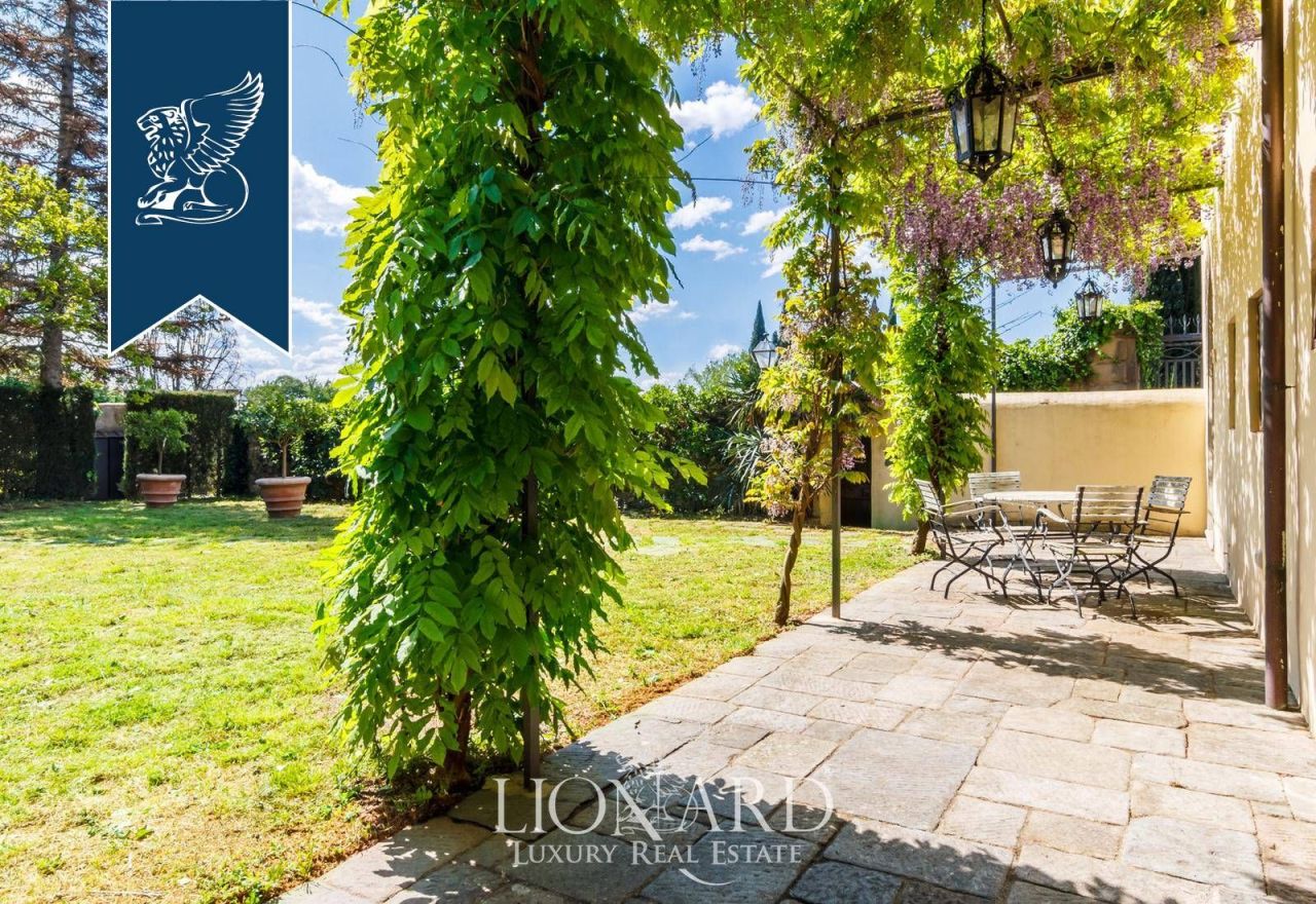 Villa in Florence, Italy, 300 m² - picture 12