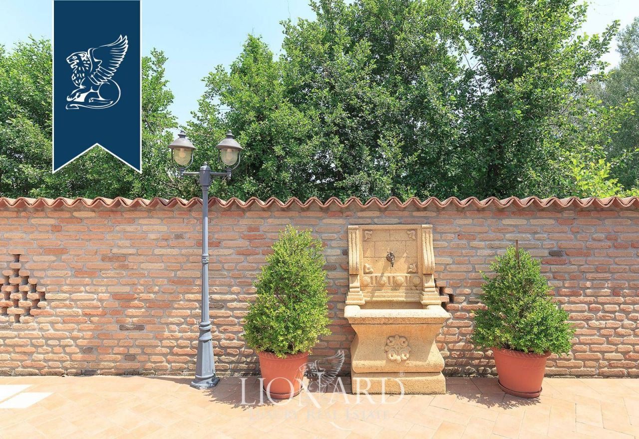 Villa in Pavia, Italien, 400 m² - Foto 12