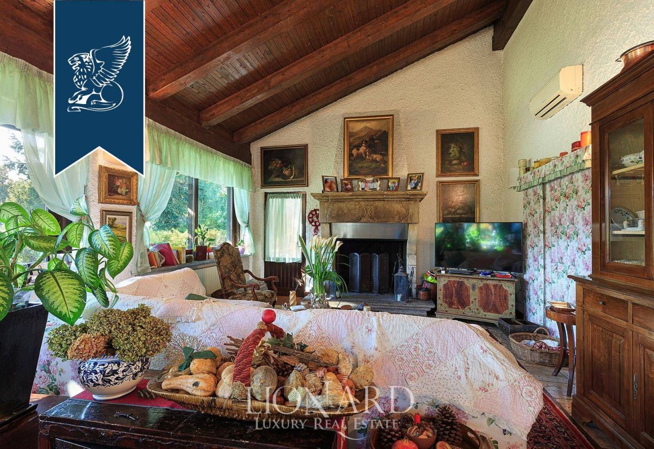 Villa a Parabiago, Italia, 403 m² - foto 12