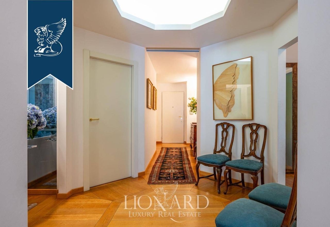 Appartement à Milan, Italie, 200 m² - image 12